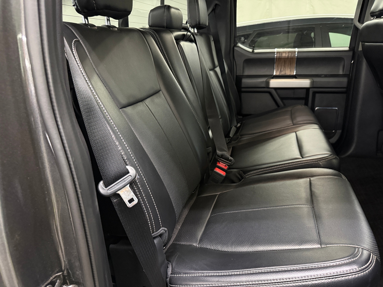 Thumbnail: 2018 Ford Econoline - 6