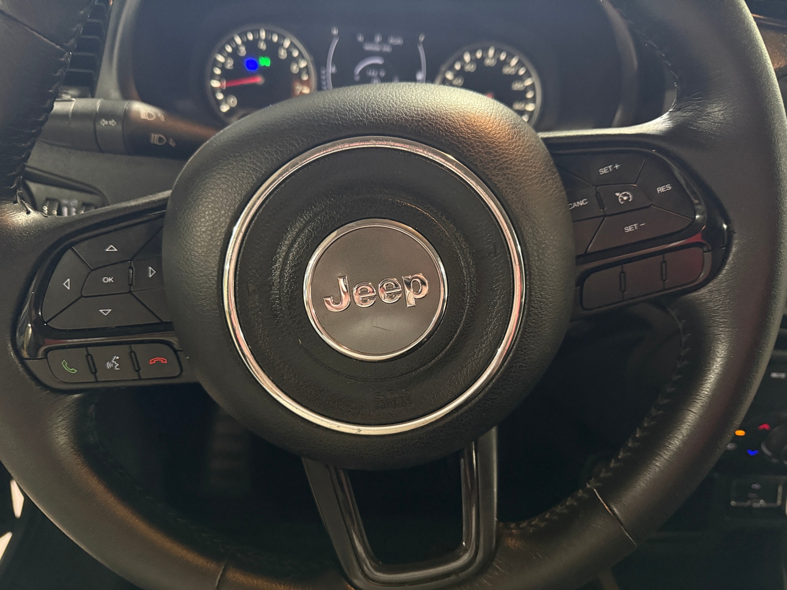 Thumbnail: 2018 Jeep Renegade - 5