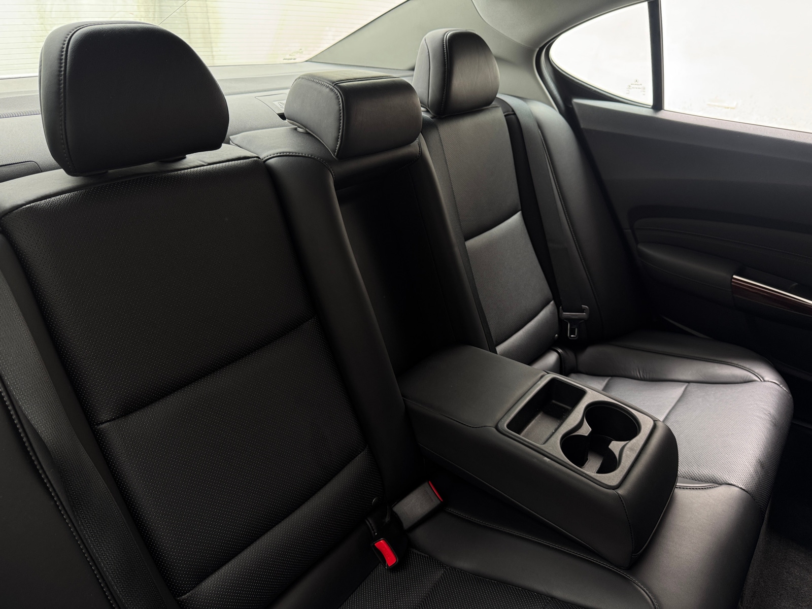 Thumbnail: 2017 Acura TLX - 5