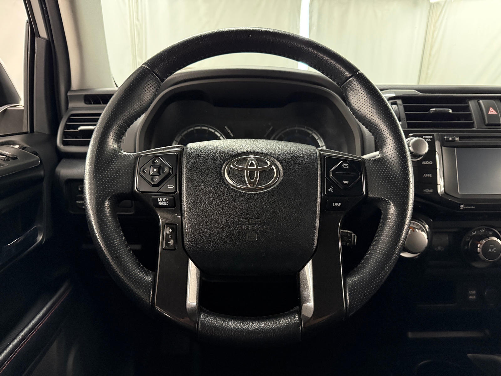 Thumbnail: 2019 Toyota 4Runner - 5