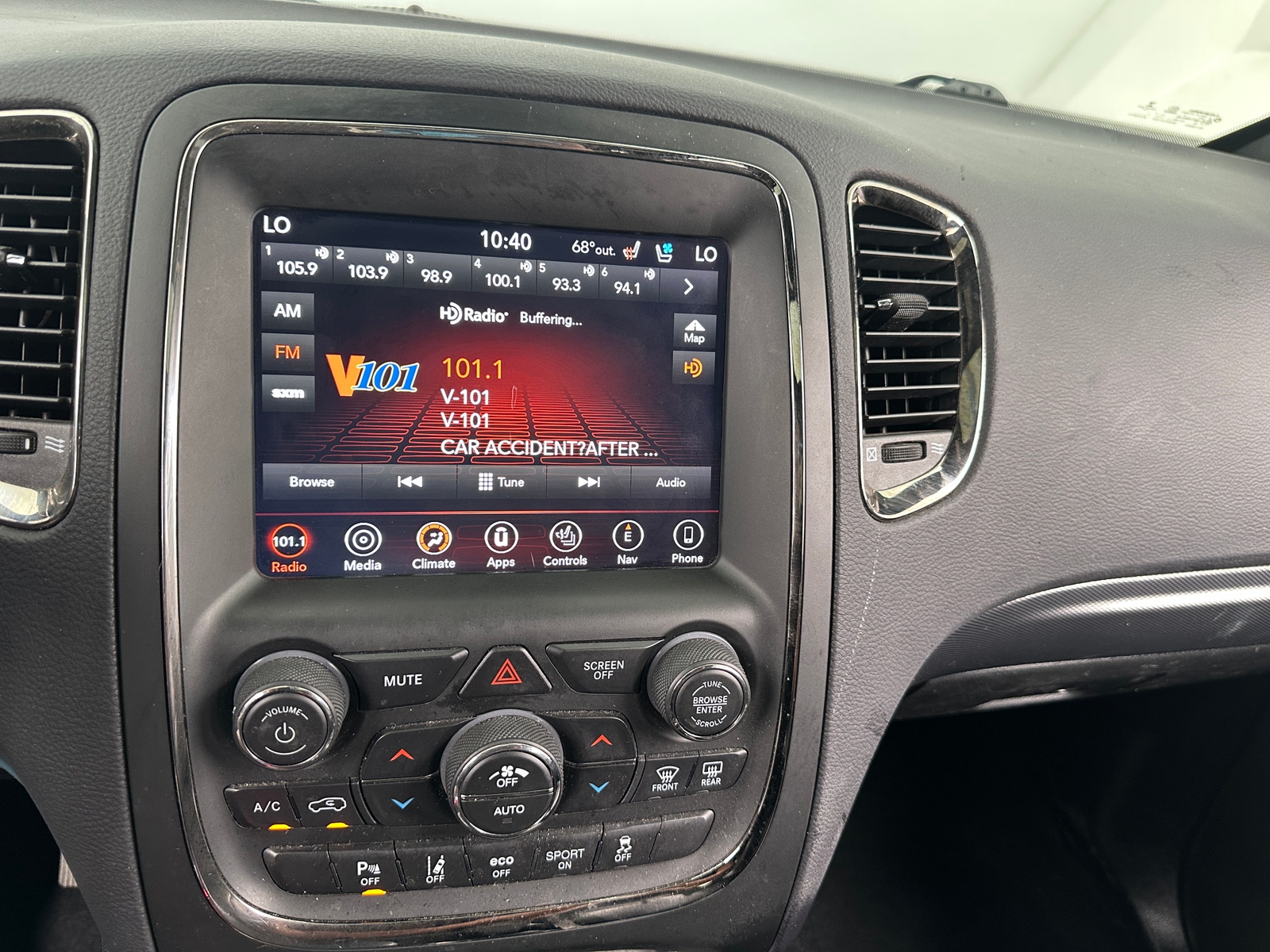 Thumbnail: 2019 Dodge Durango - 3