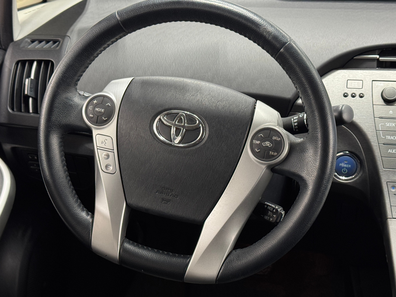 Thumbnail: 2013 Toyota Prius - 5