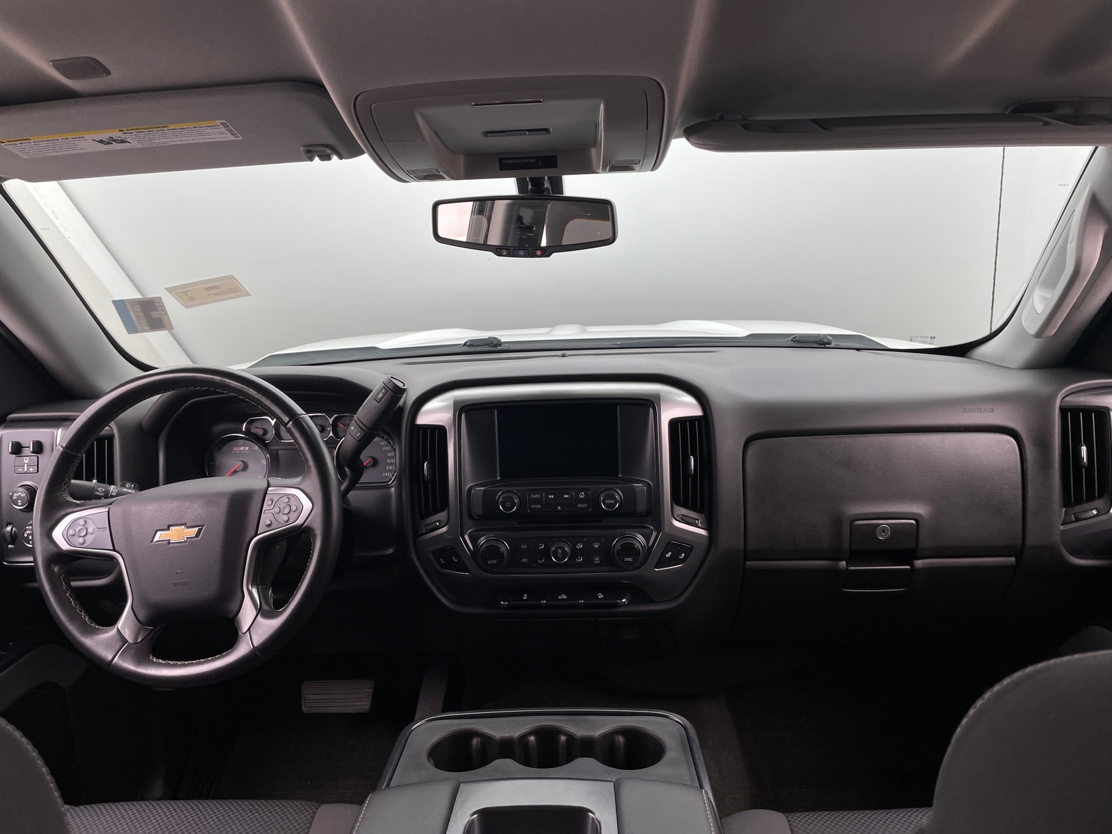 Thumbnail: 2017 Chevrolet Silverado 1500 - 3