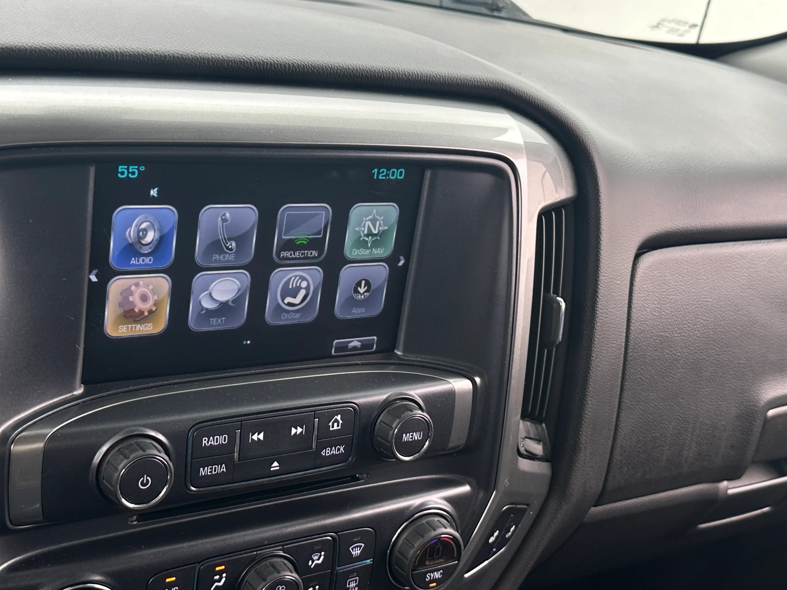 Thumbnail: 2017 Chevrolet Silverado 1500 - 4