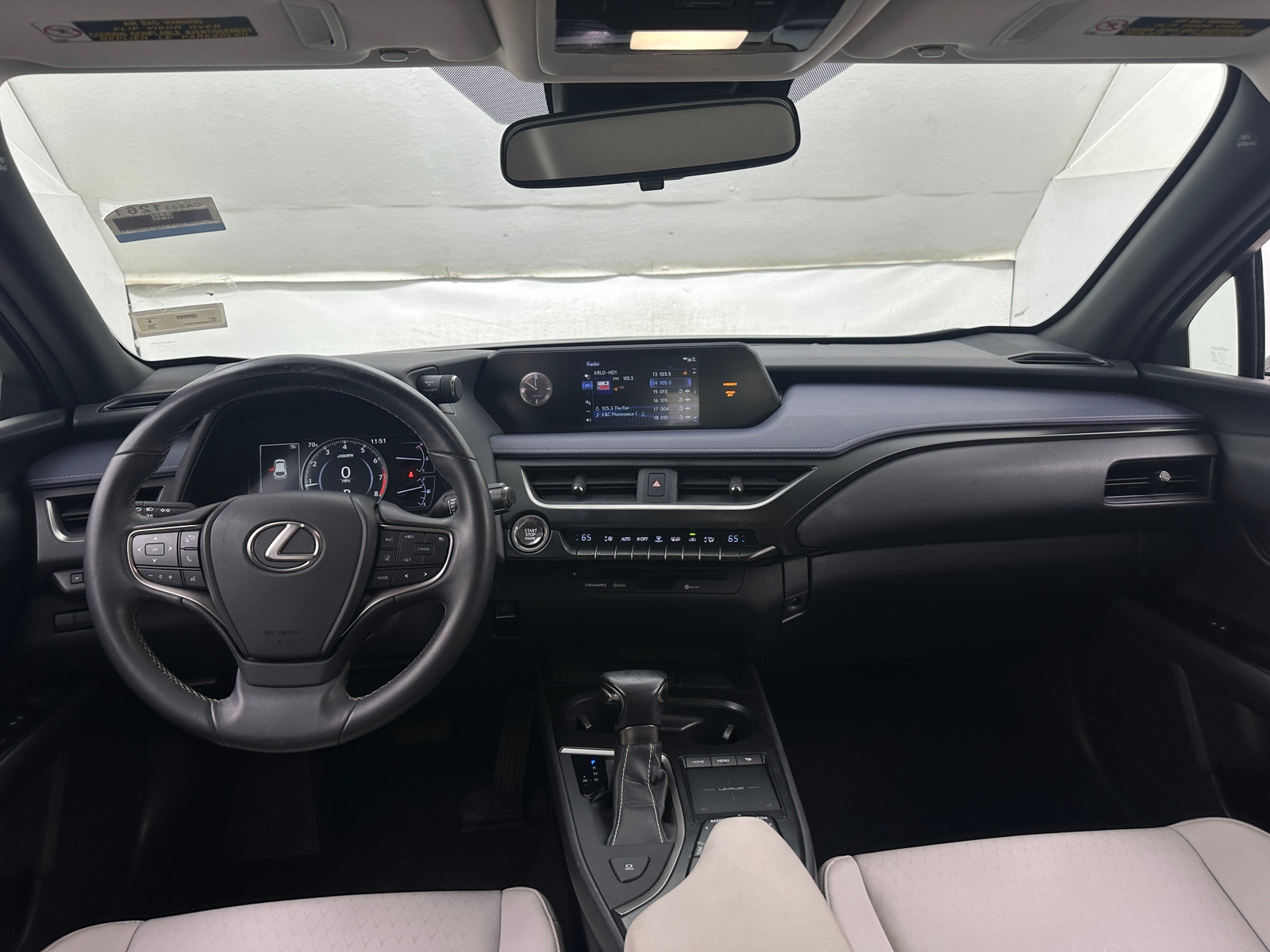 Thumbnail: 2019 Lexus UX - 2