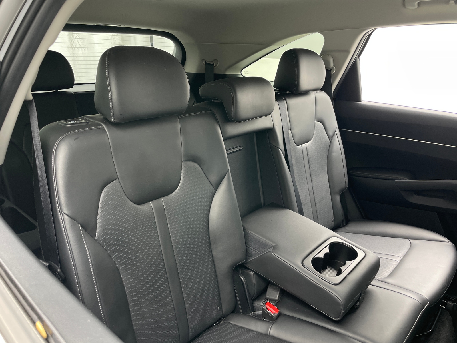 Thumbnail: 2023 Kia Sorento - 5