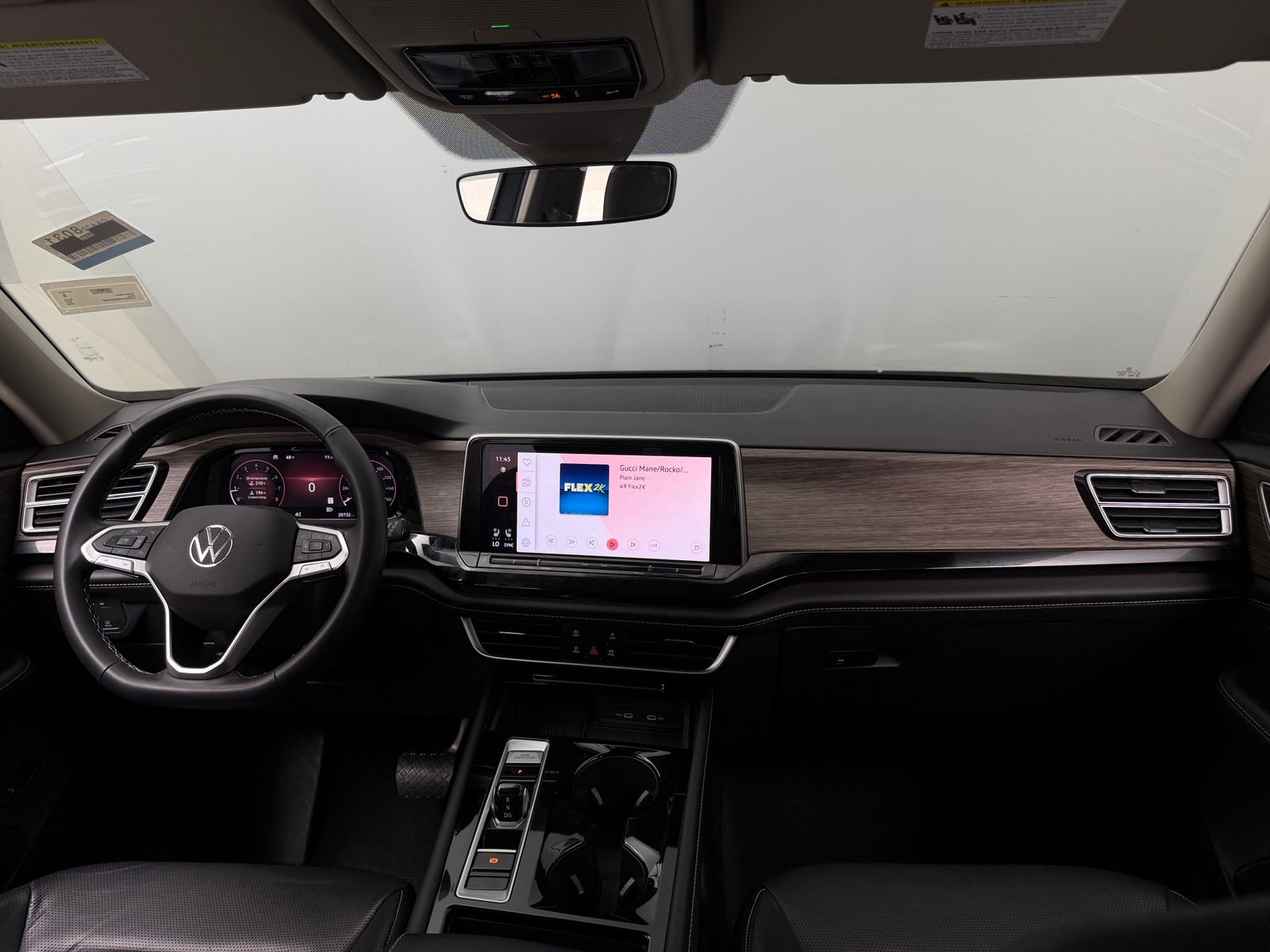Thumbnail: 2025 Volkswagen Atlas - 2