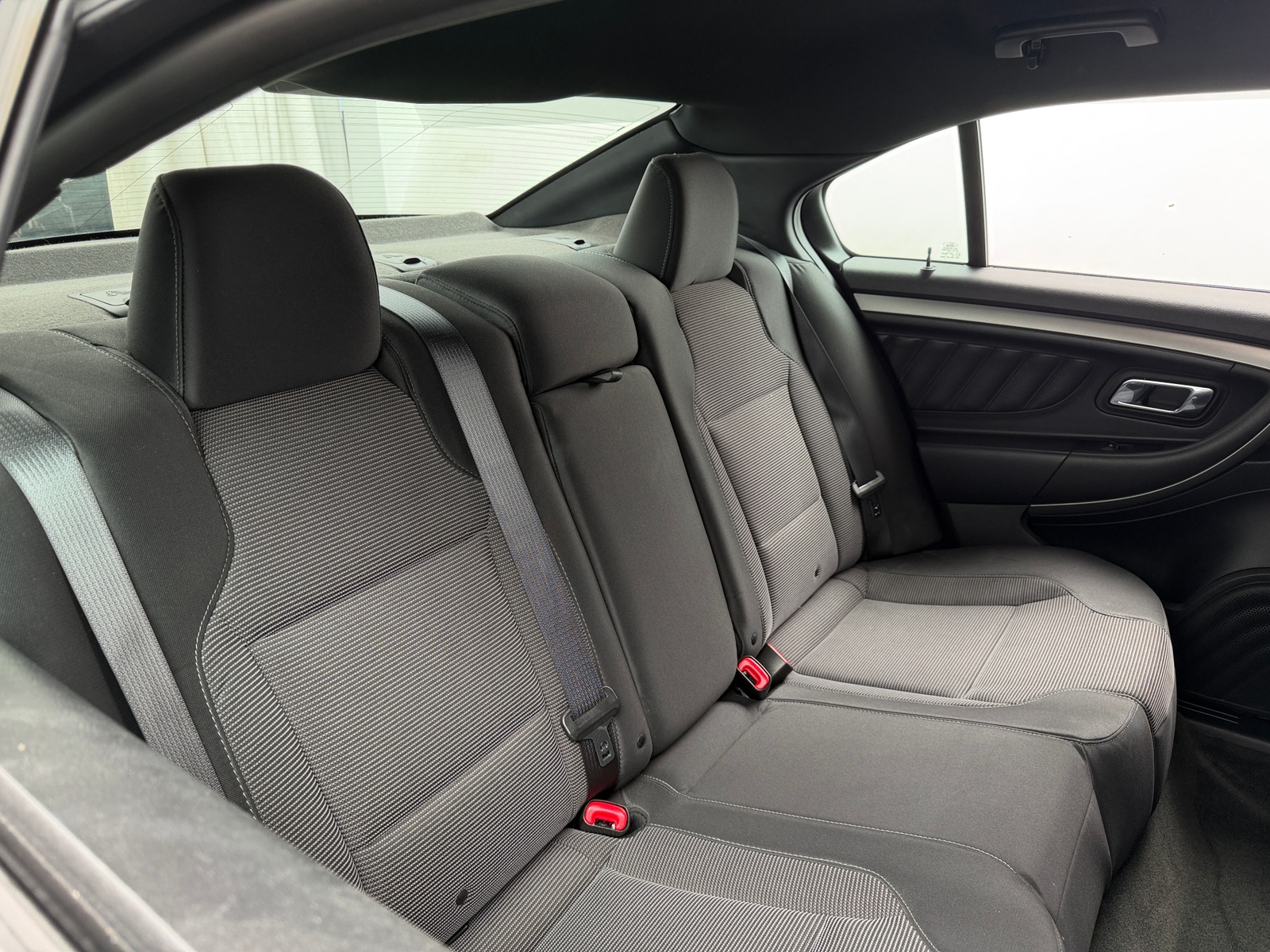 Thumbnail: 2016 Ford Taurus - 6