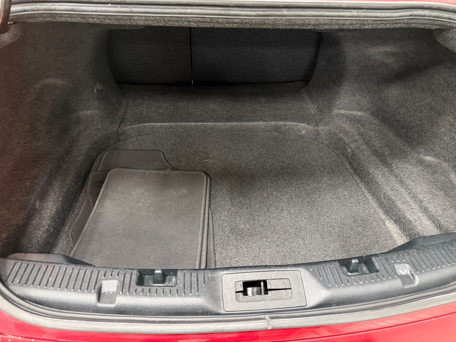 Thumbnail: 2016 Ford Taurus - 7