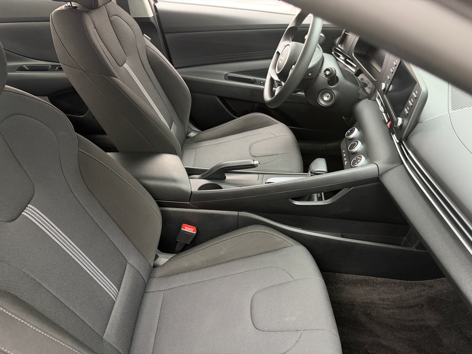 Thumbnail: 2025 Hyundai Elantra - 2