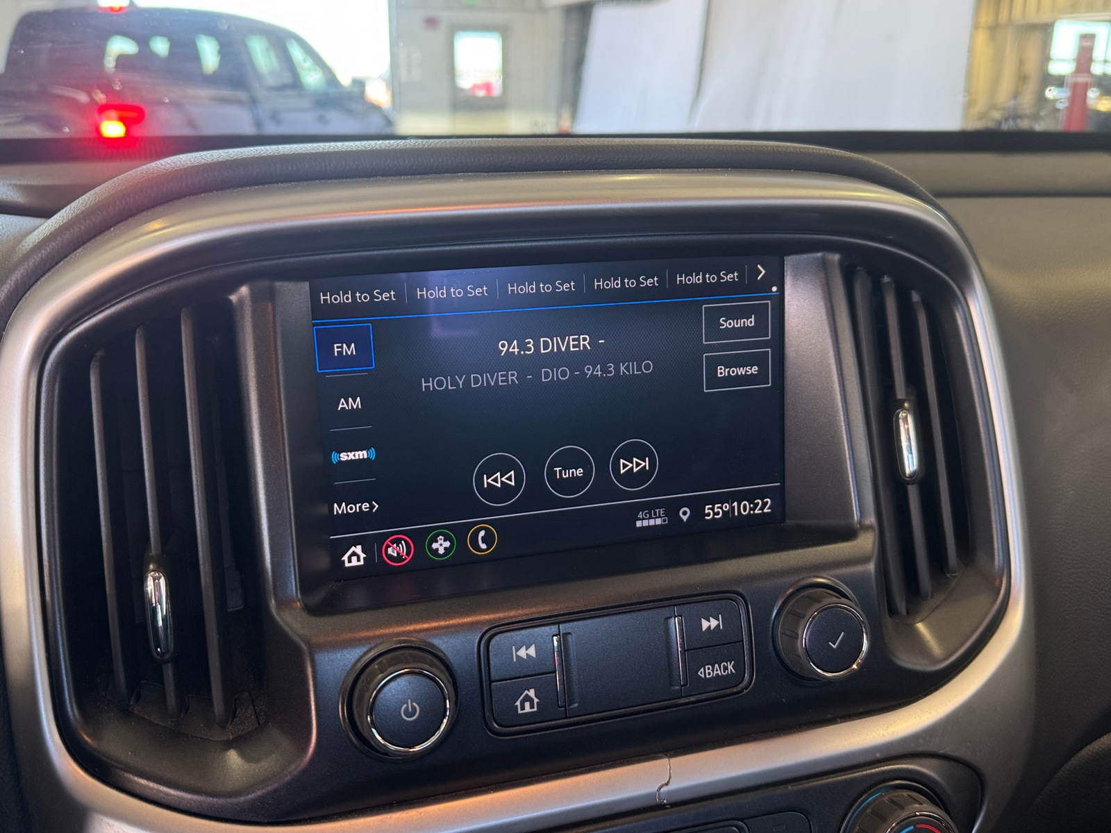 Thumbnail: 2022 Chevrolet Colorado - 4