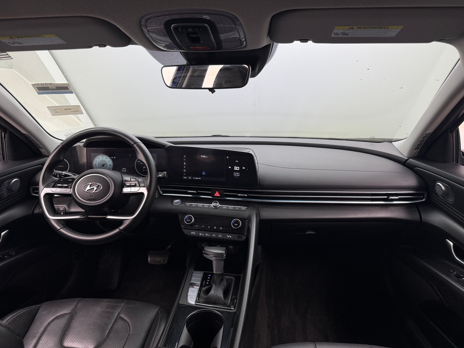 Thumbnail: 2023 Hyundai Elantra - 2