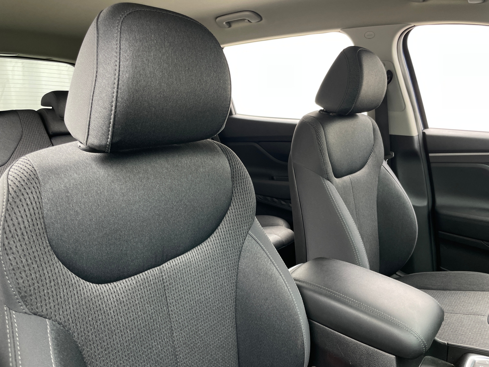 Thumbnail: 2020 Hyundai Santa Fe - 2