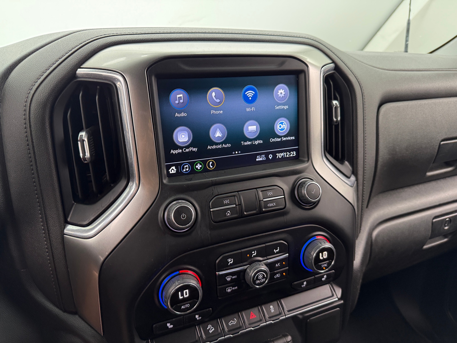 Thumbnail: 2022 Chevrolet Silverado 2500 - 4