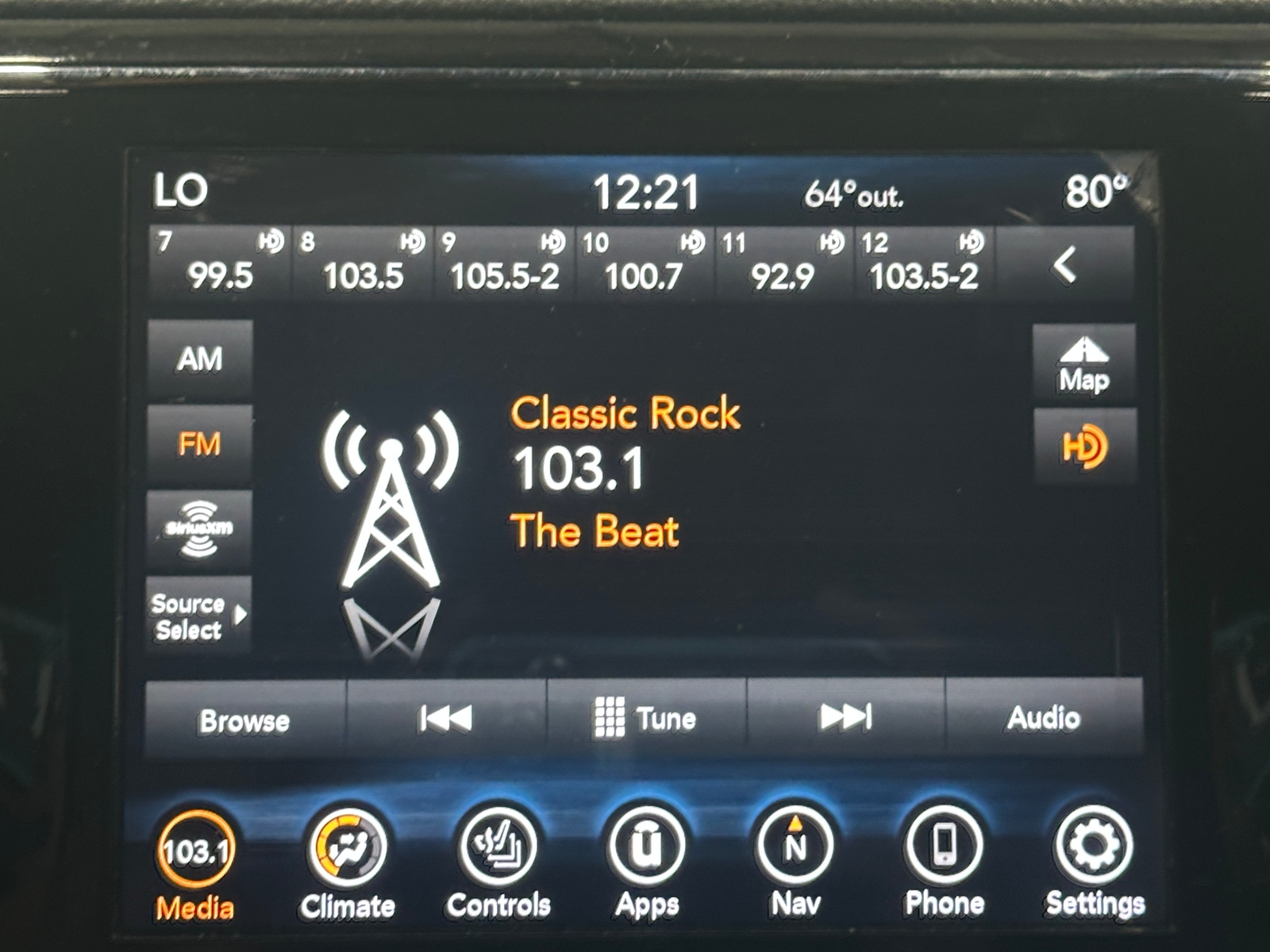 Thumbnail: 2022 Jeep Grand Cherokee - 4