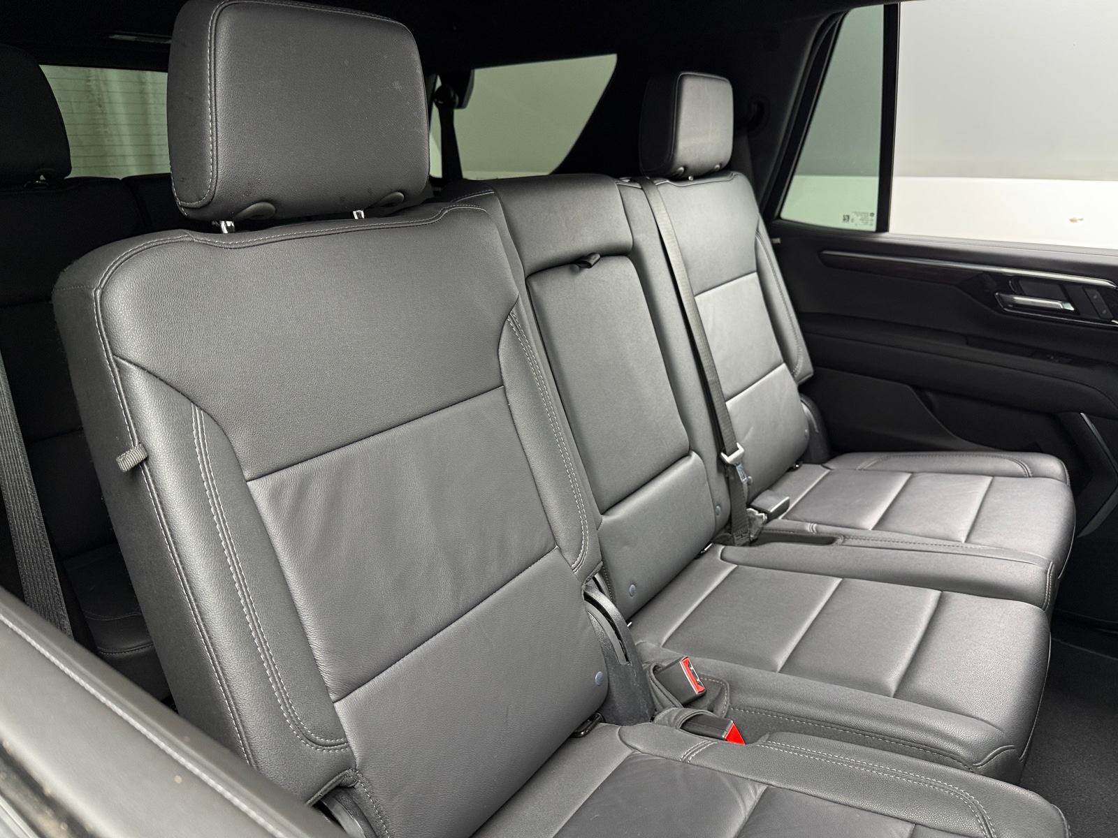 Thumbnail: 2025 Chevrolet Tahoe - 5