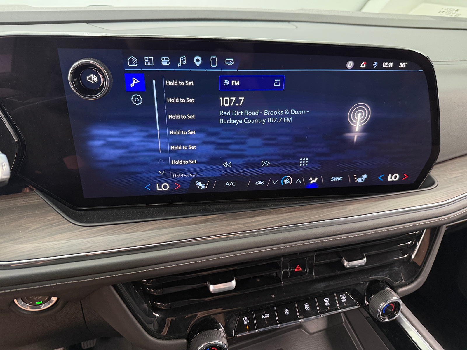 Thumbnail: 2025 Chevrolet Tahoe - 3