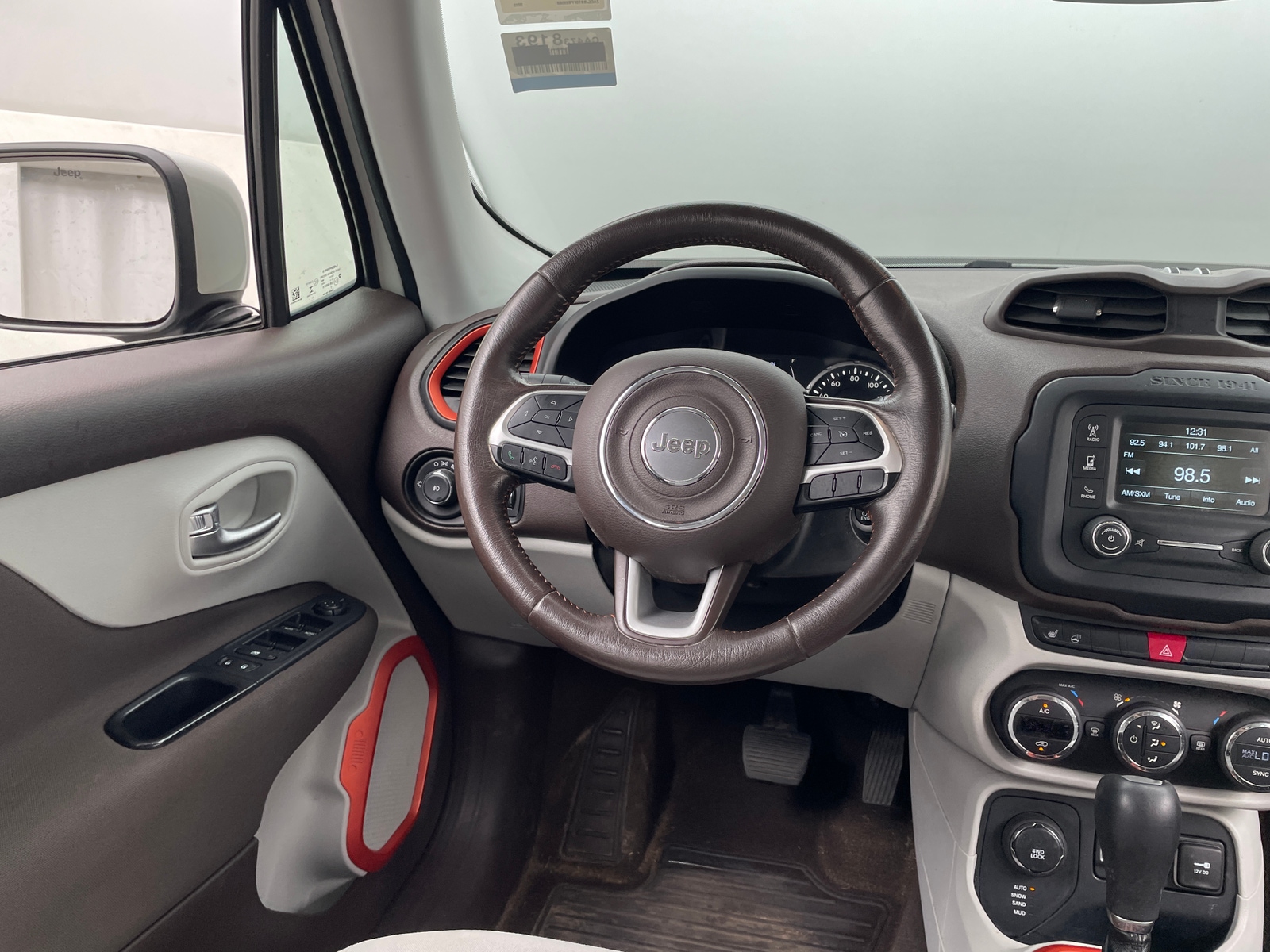 Thumbnail: 2015 Jeep Renegade - 5