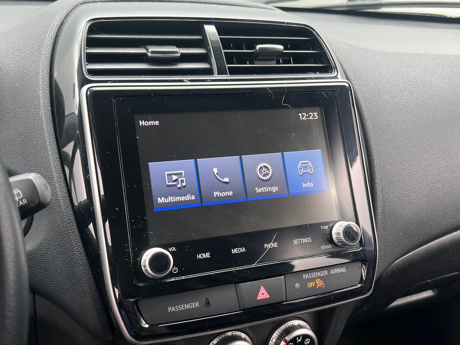 Thumbnail: 2021 Mitsubishi Outlander Sport - 4