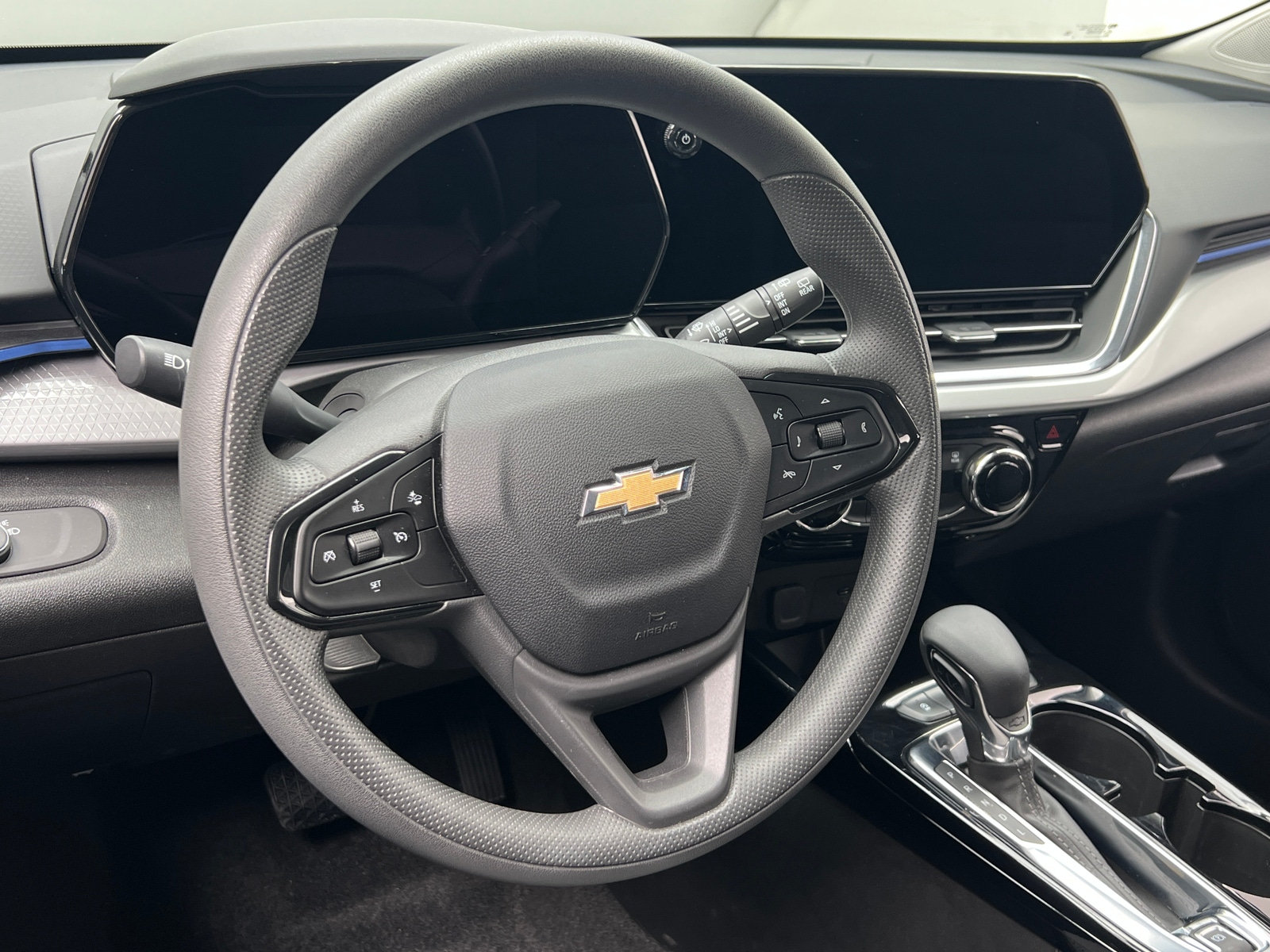 Thumbnail: 2025 Chevrolet Trax - 5