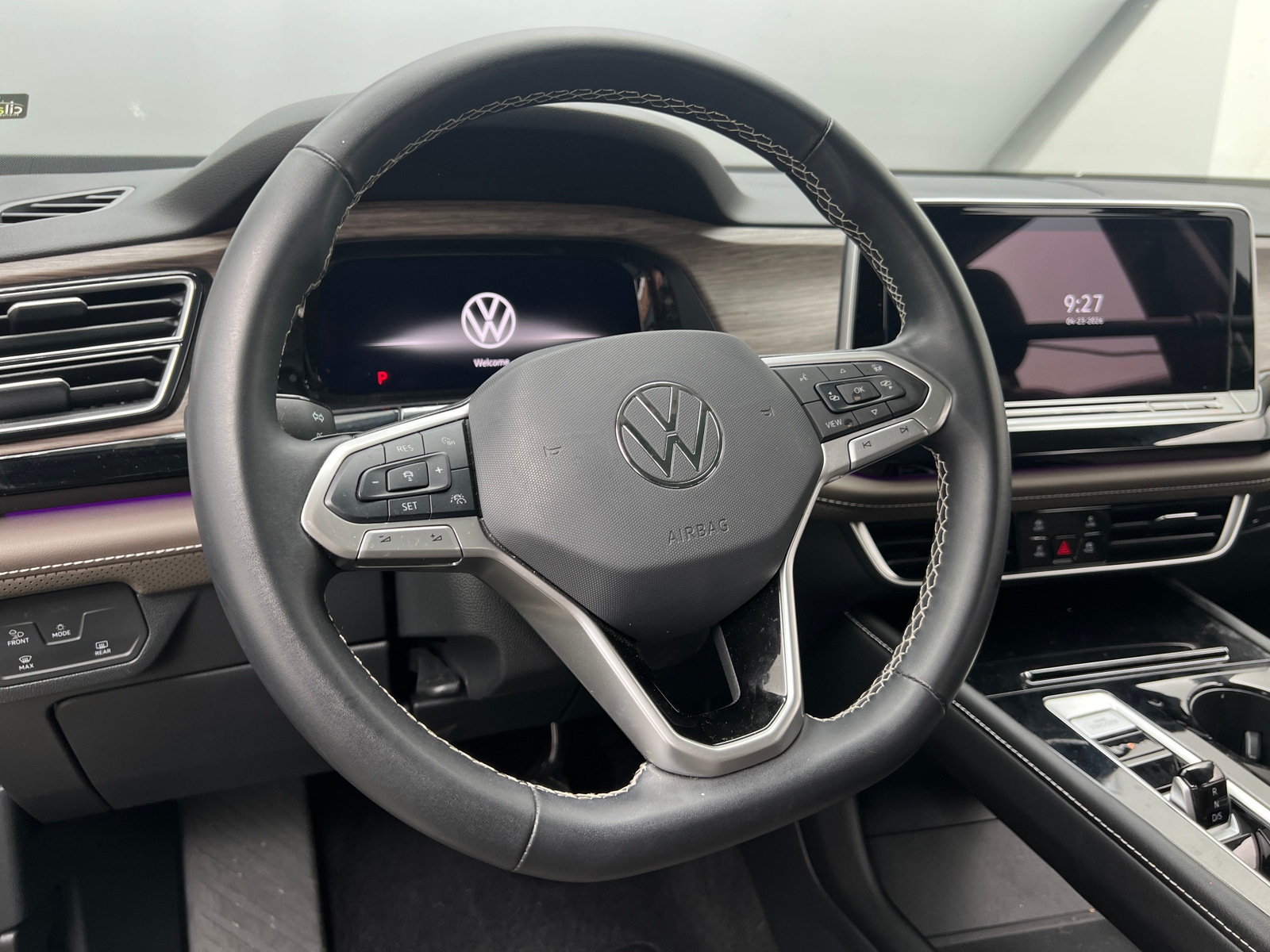 Thumbnail: 2024 Volkswagen Atlas - 4