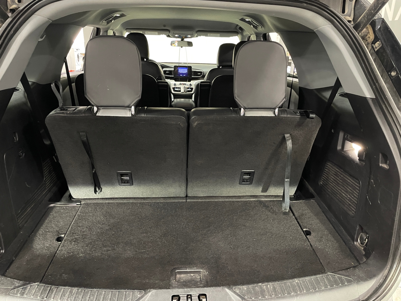 Thumbnail: 2021 Ford Explorer - 7