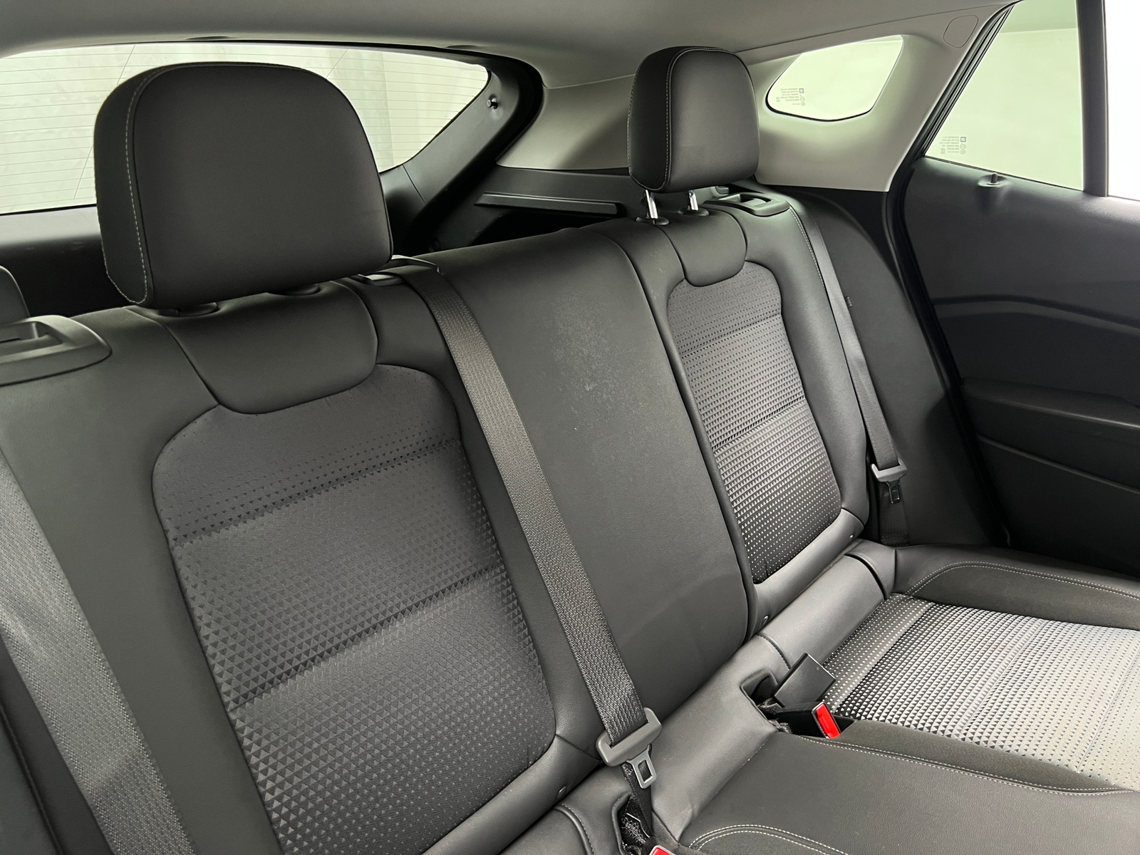 Thumbnail: 2025 Chevrolet Trax - 6