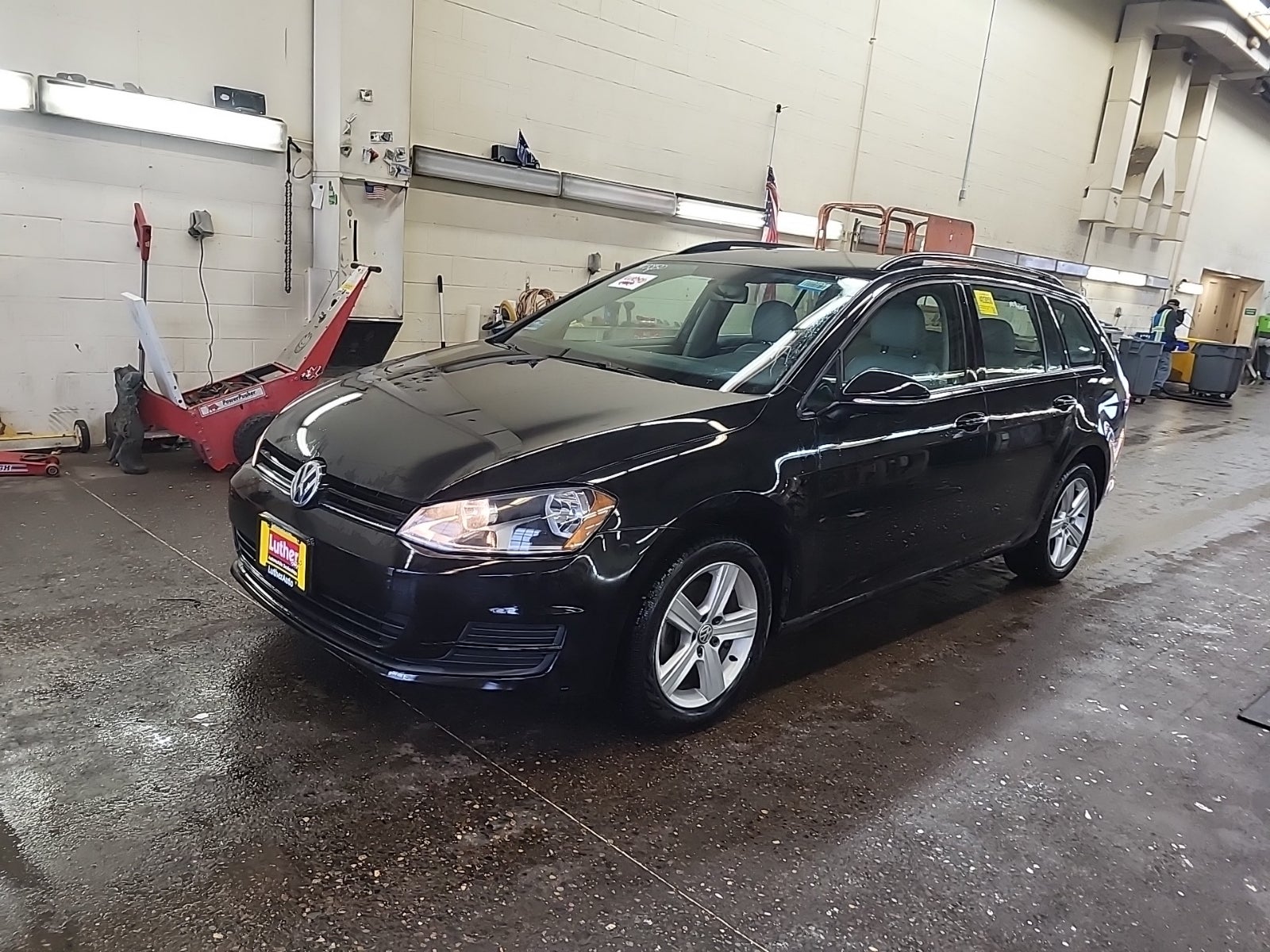 2015 Volkswagen Golf Sportwagen Tdi S