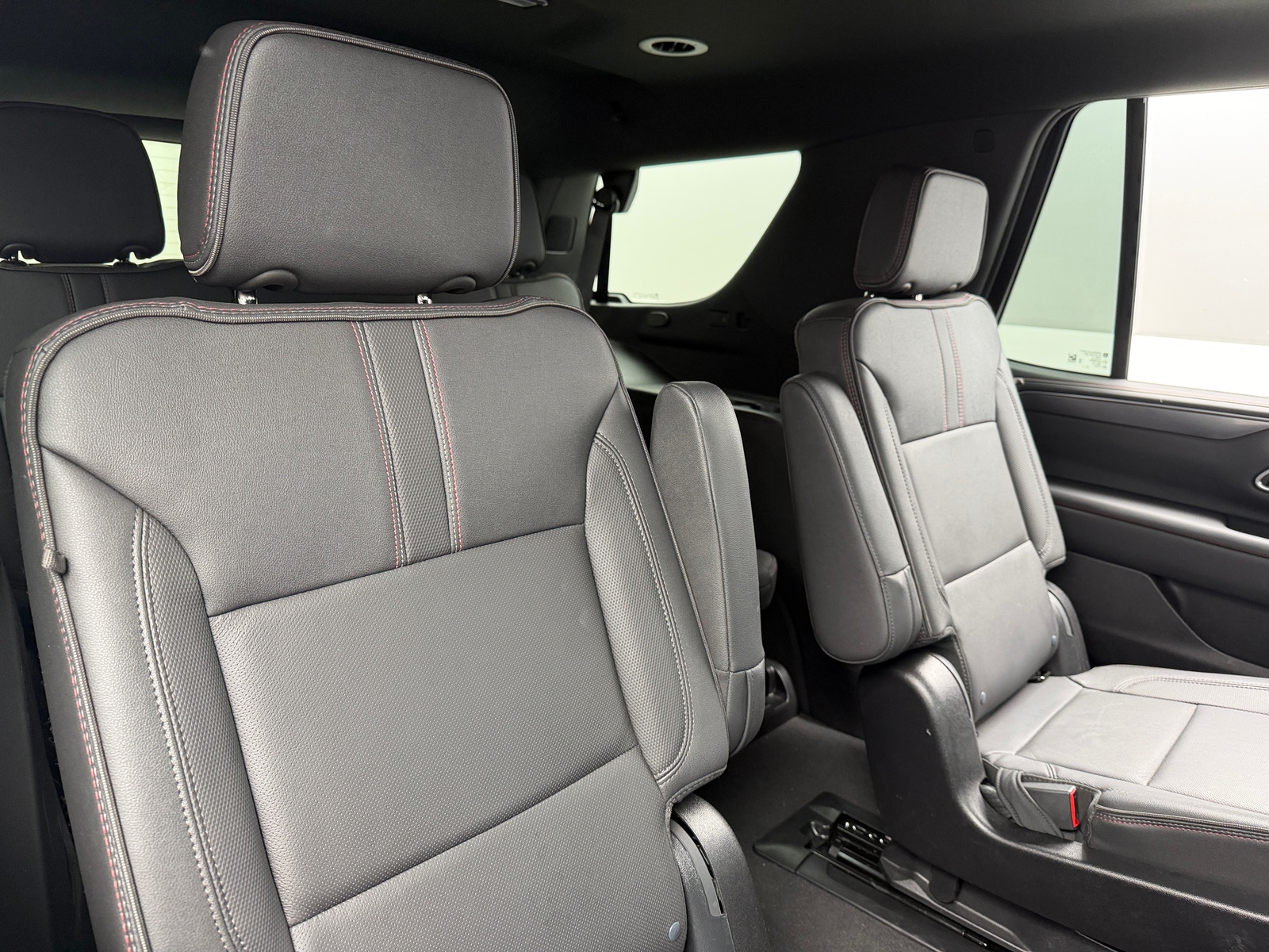 Thumbnail: 2024 Chevrolet Tahoe - 5