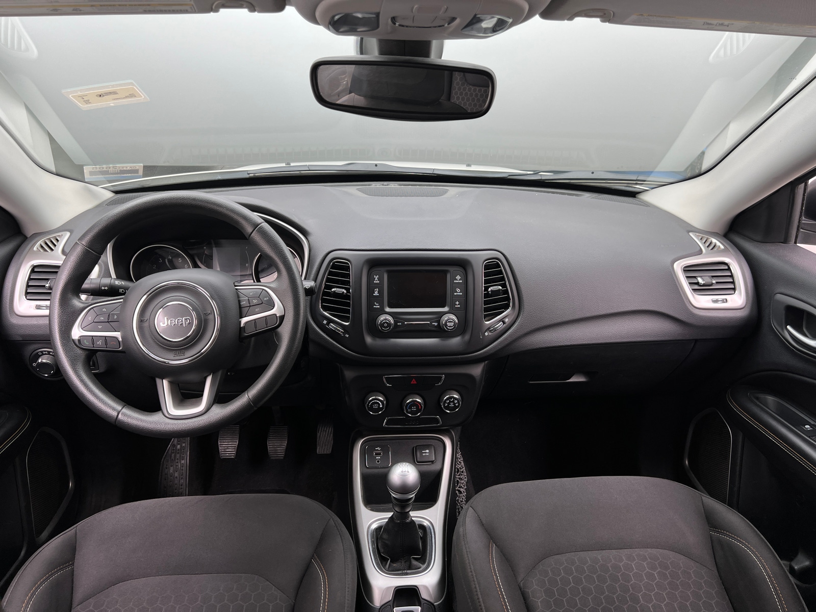 Thumbnail: 2018 Jeep Compass - 3