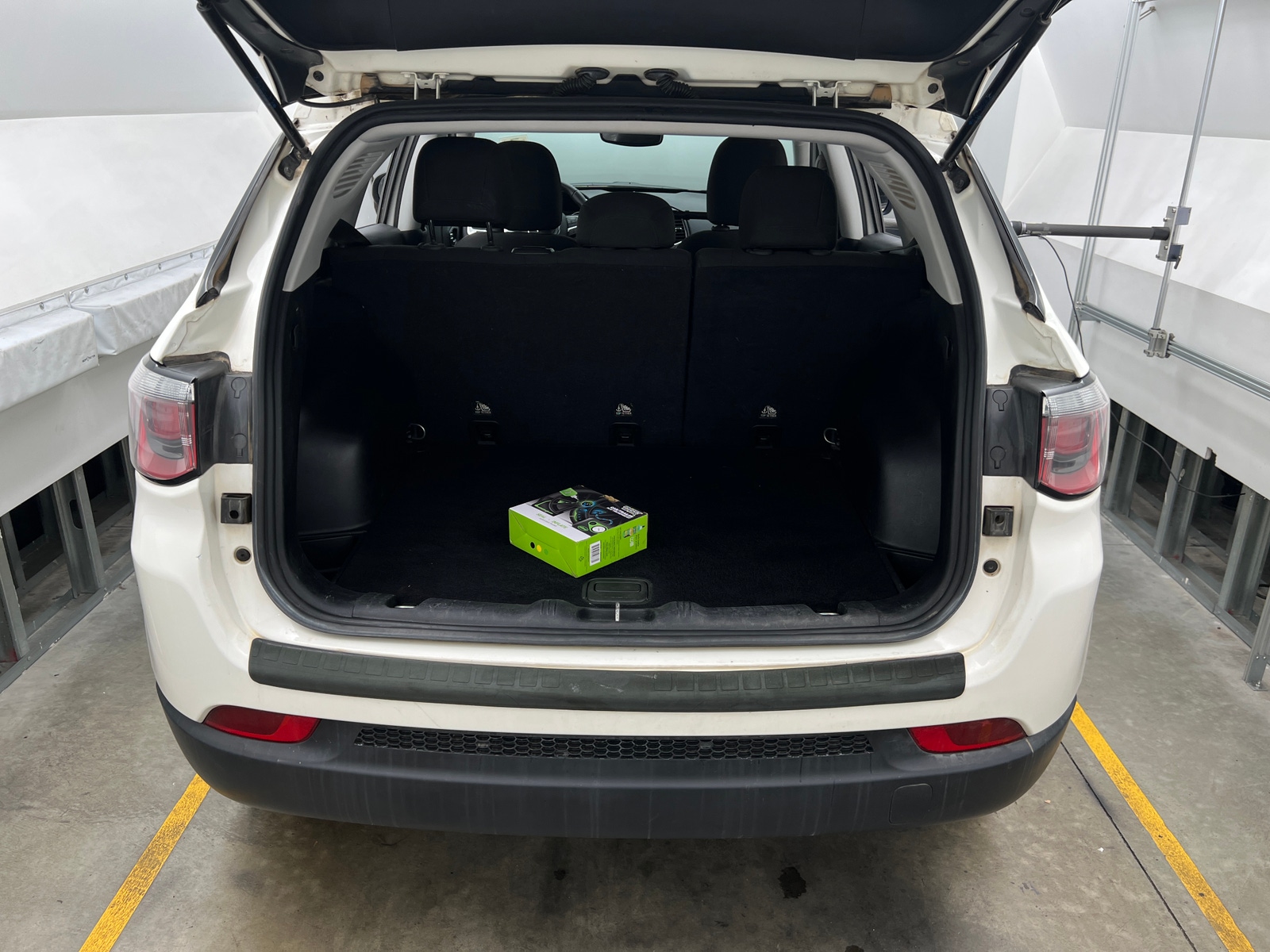 Thumbnail: 2018 Jeep Compass - 7