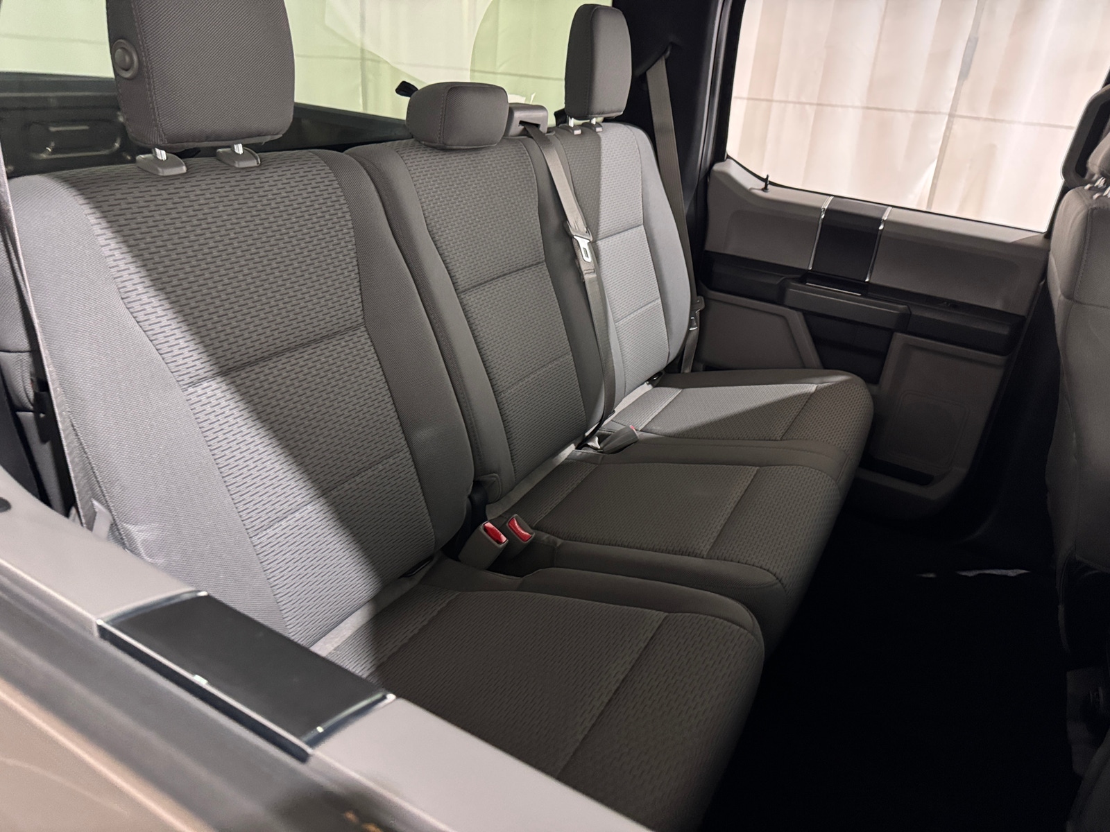 Thumbnail: 2016 Ford Econoline - 6