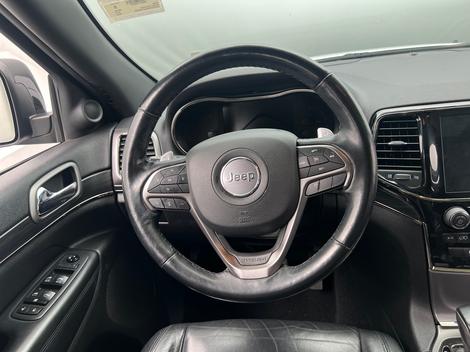 Thumbnail: 2020 Jeep Grand Cherokee - 4