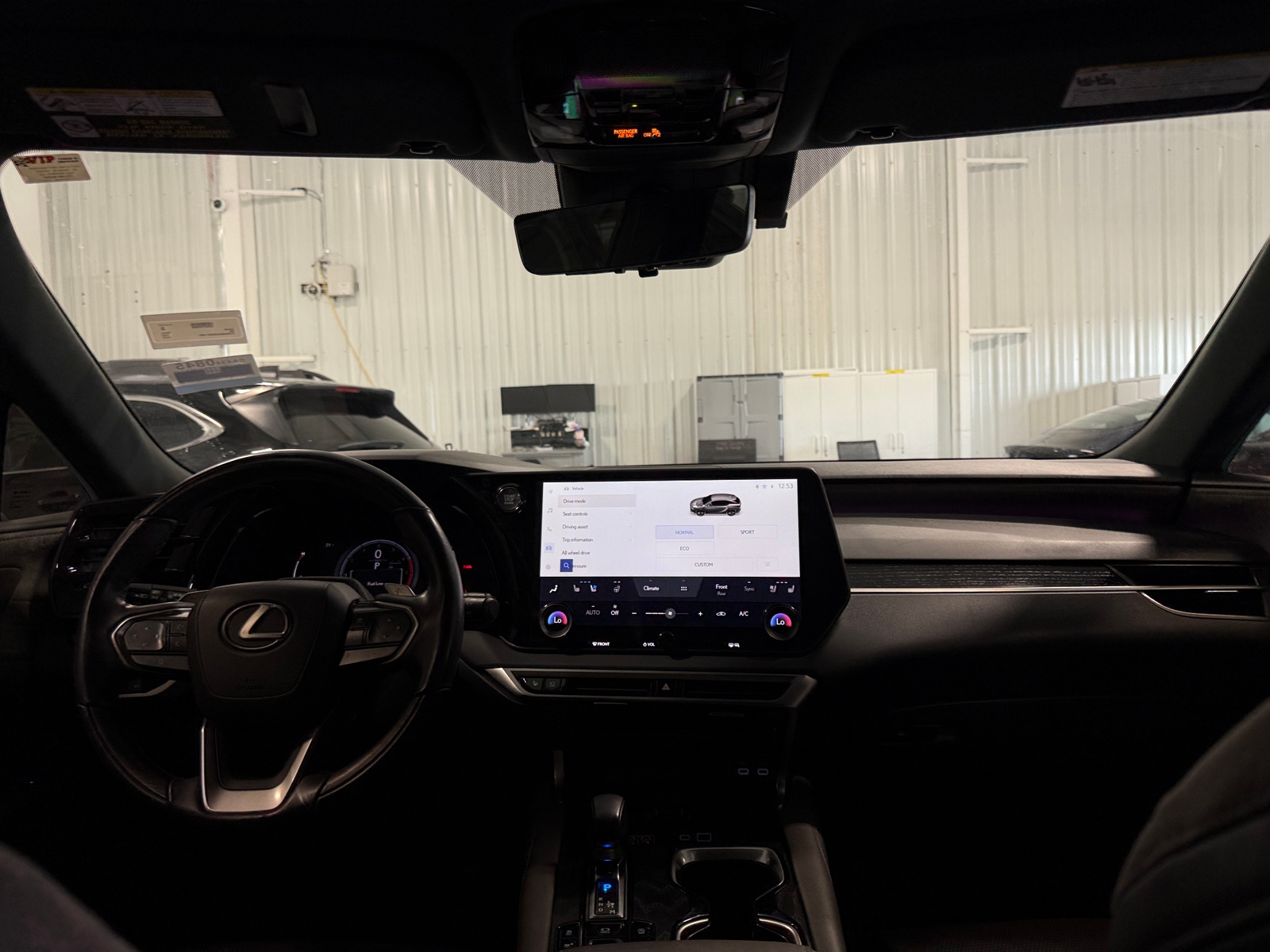 Thumbnail: 2024 Lexus RX - 2