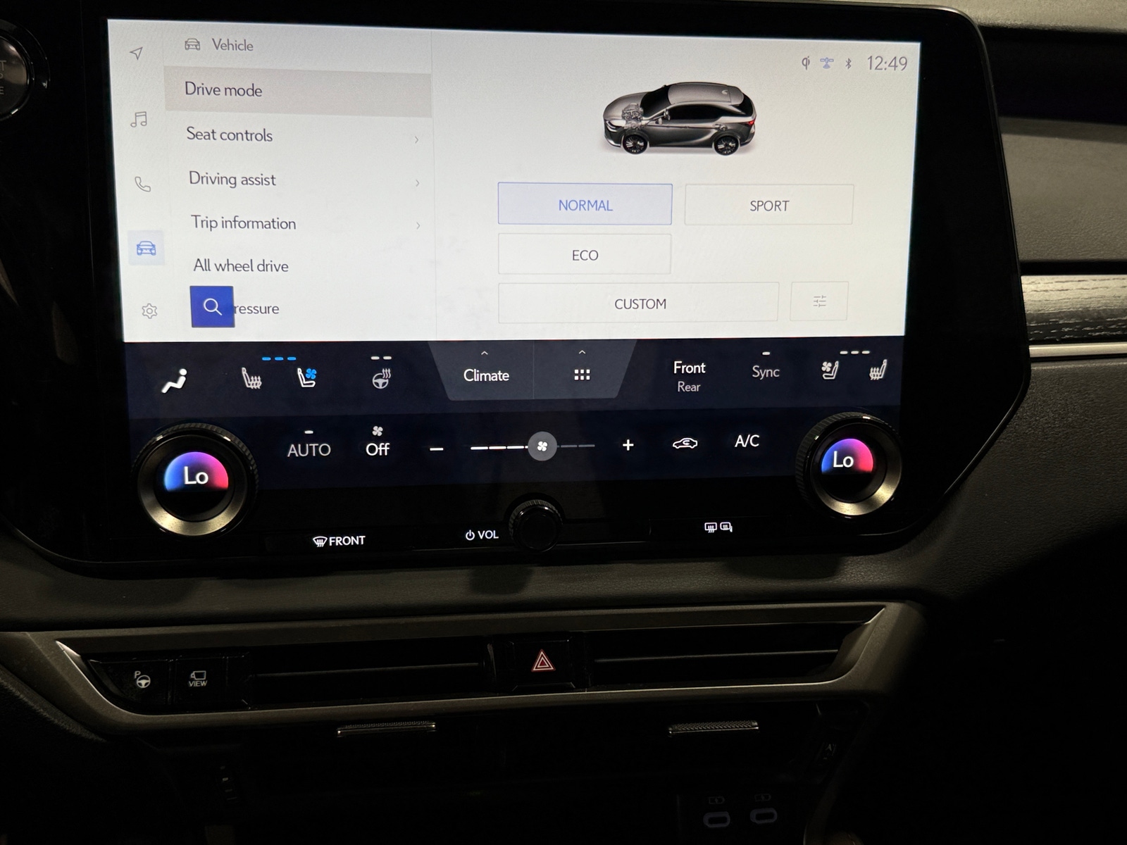Thumbnail: 2024 Lexus RX - 3