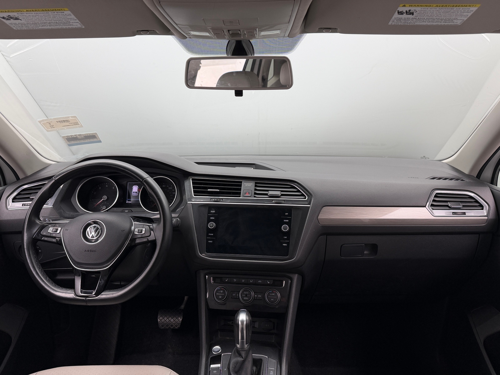 Thumbnail: 2019 Volkswagen Tiguan - 3