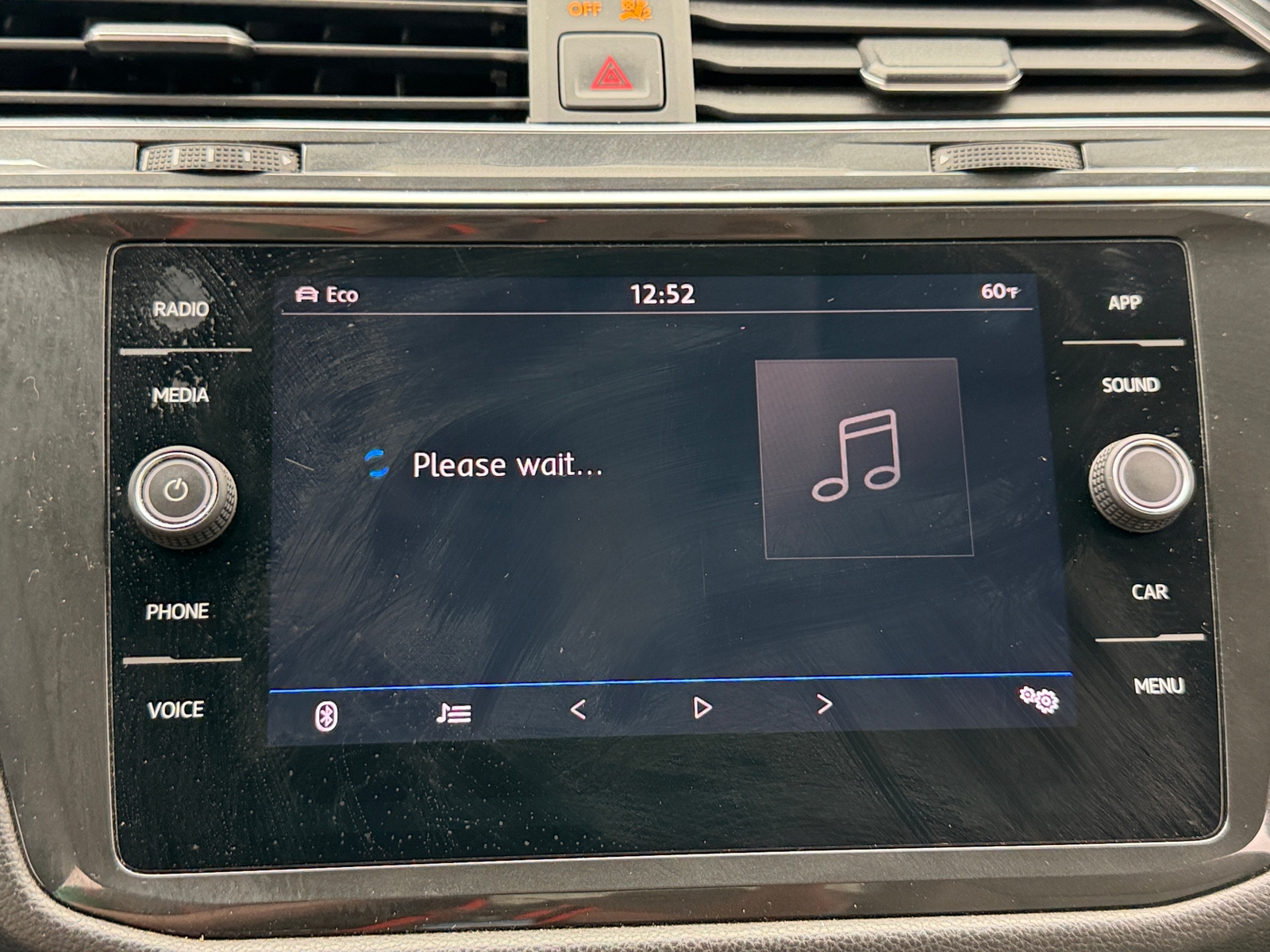 Thumbnail: 2019 Volkswagen Tiguan - 4