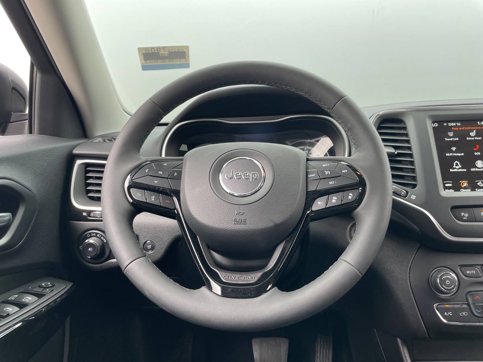 Thumbnail: 2023 Jeep Cherokee - 4