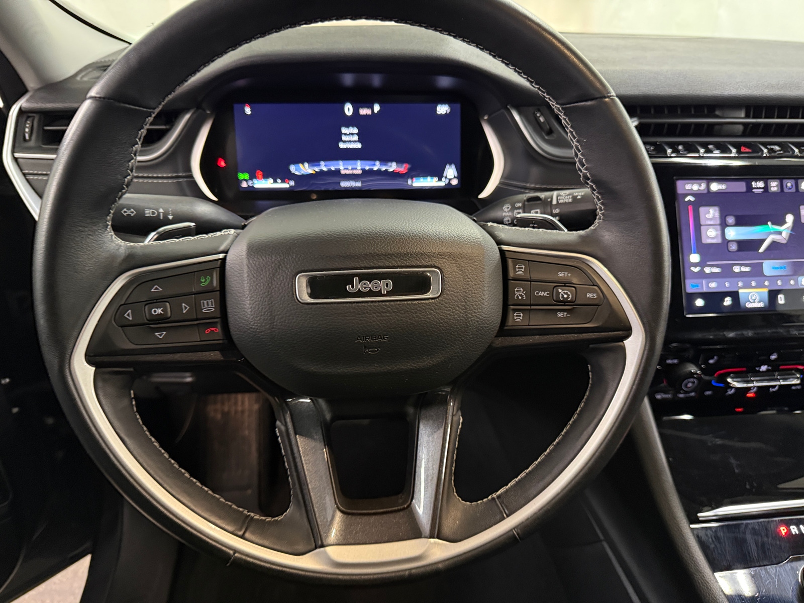 Thumbnail: 2022 Jeep Grand Cherokee - 5