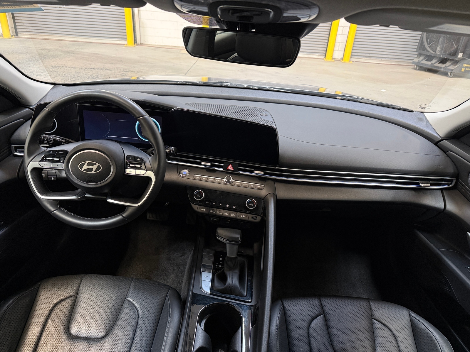 Thumbnail: 2025 Hyundai Elantra - 2