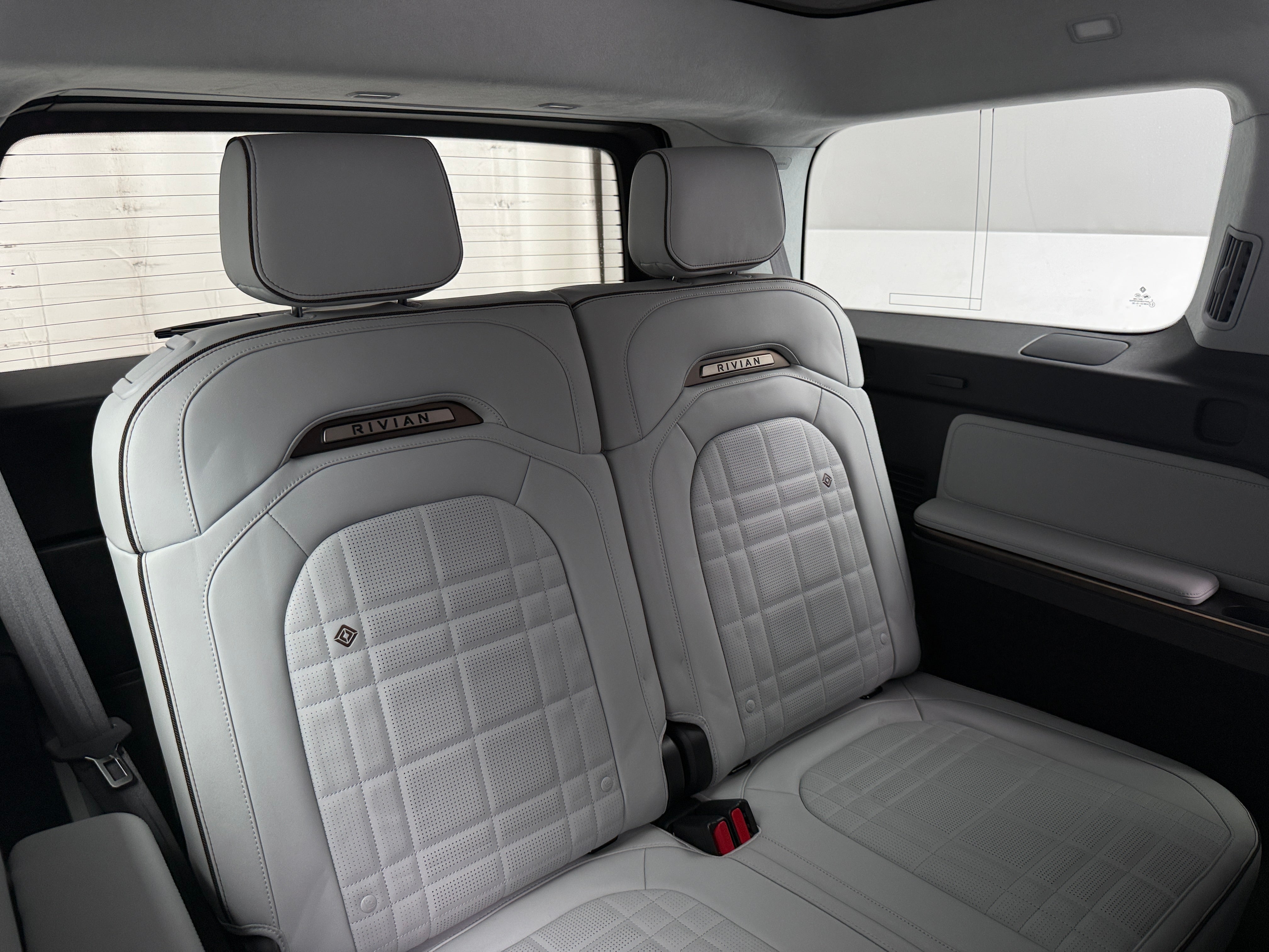 Used 2025 Rivian R1S Ascend with VIN 7PDSGCBP0SN066868 for sale in Auburn, WA