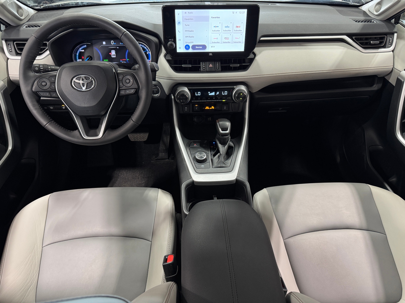 Thumbnail: 2024 Toyota RAV4 - 2