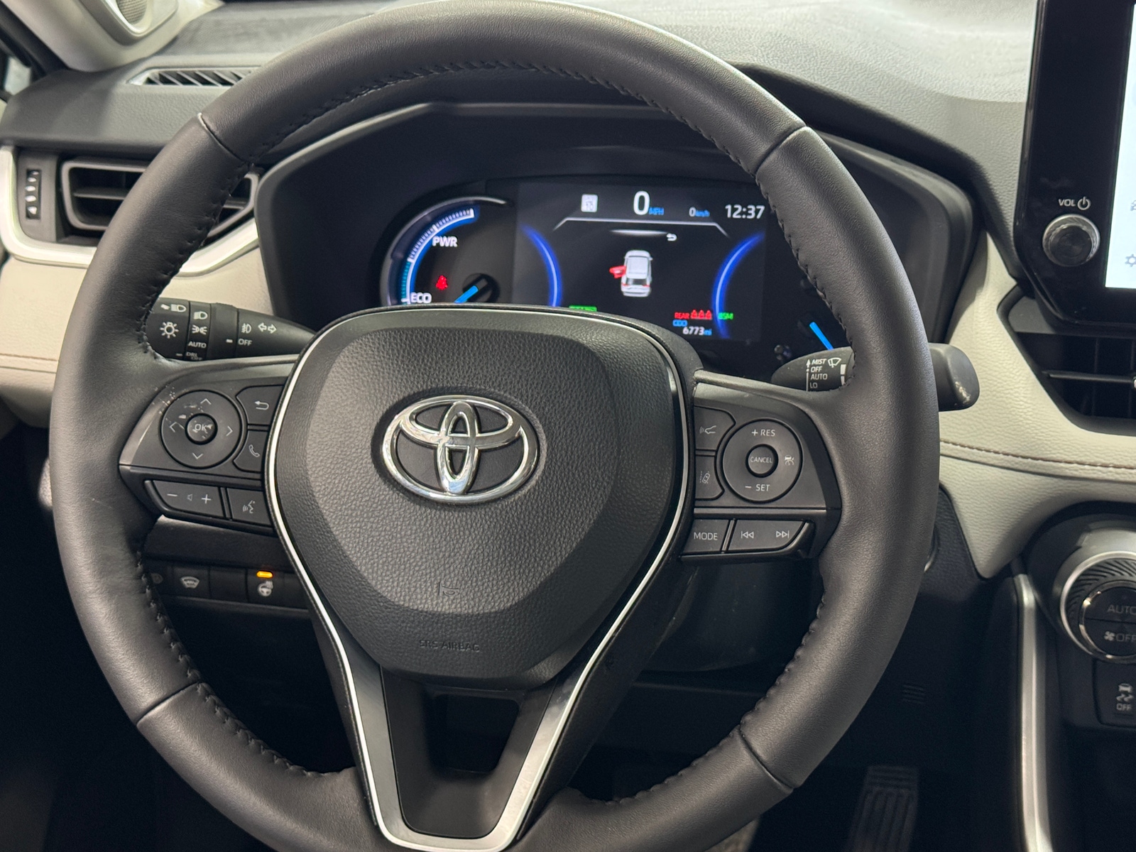 Thumbnail: 2024 Toyota RAV4 - 4