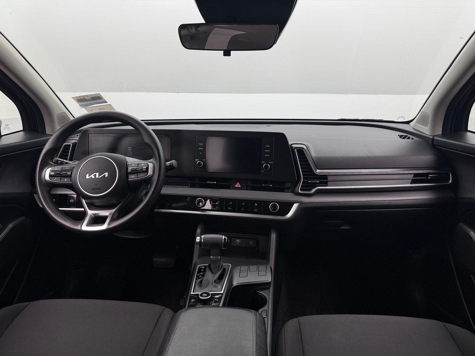 Thumbnail: 2025 Kia Sportage - 3