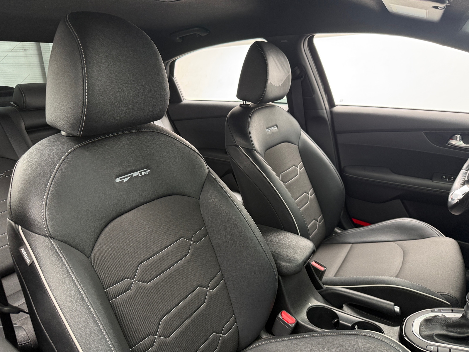 Thumbnail: 2023 Kia Forte - 2