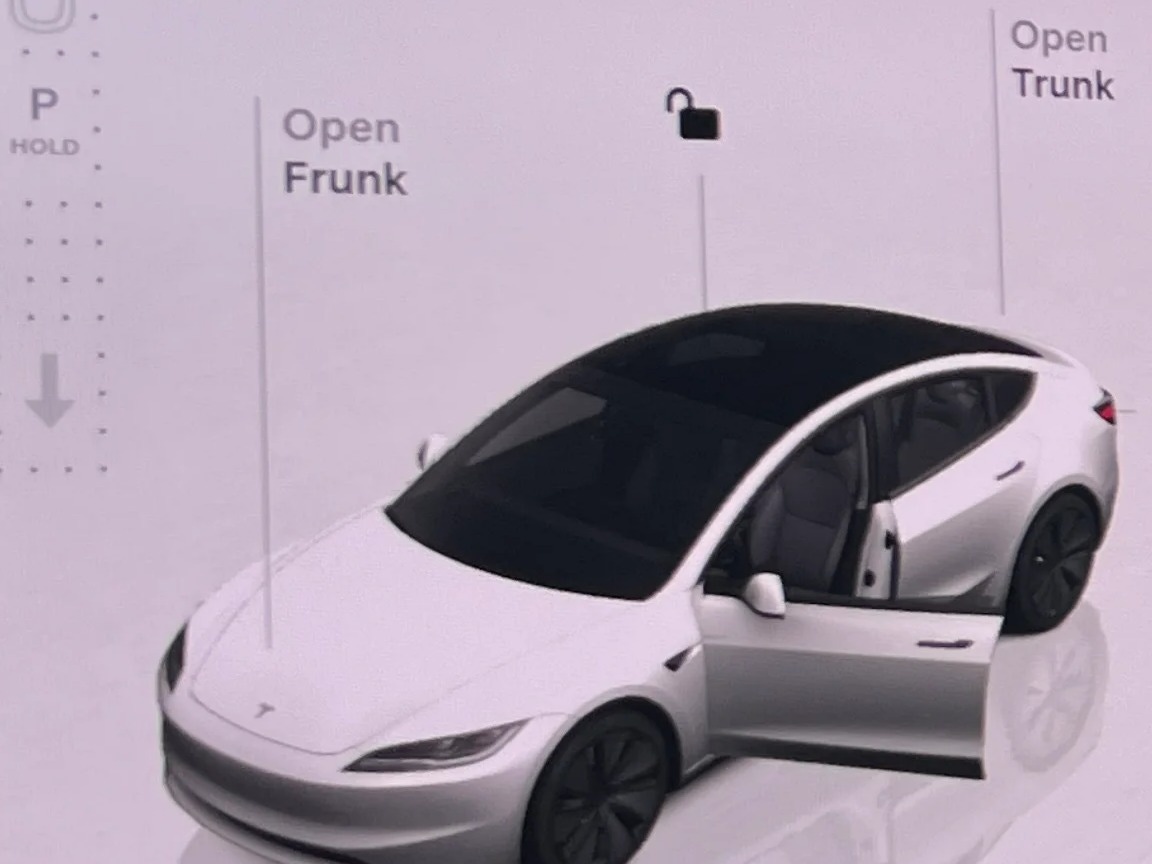 Thumbnail: 2025 Tesla Model 3 - 3