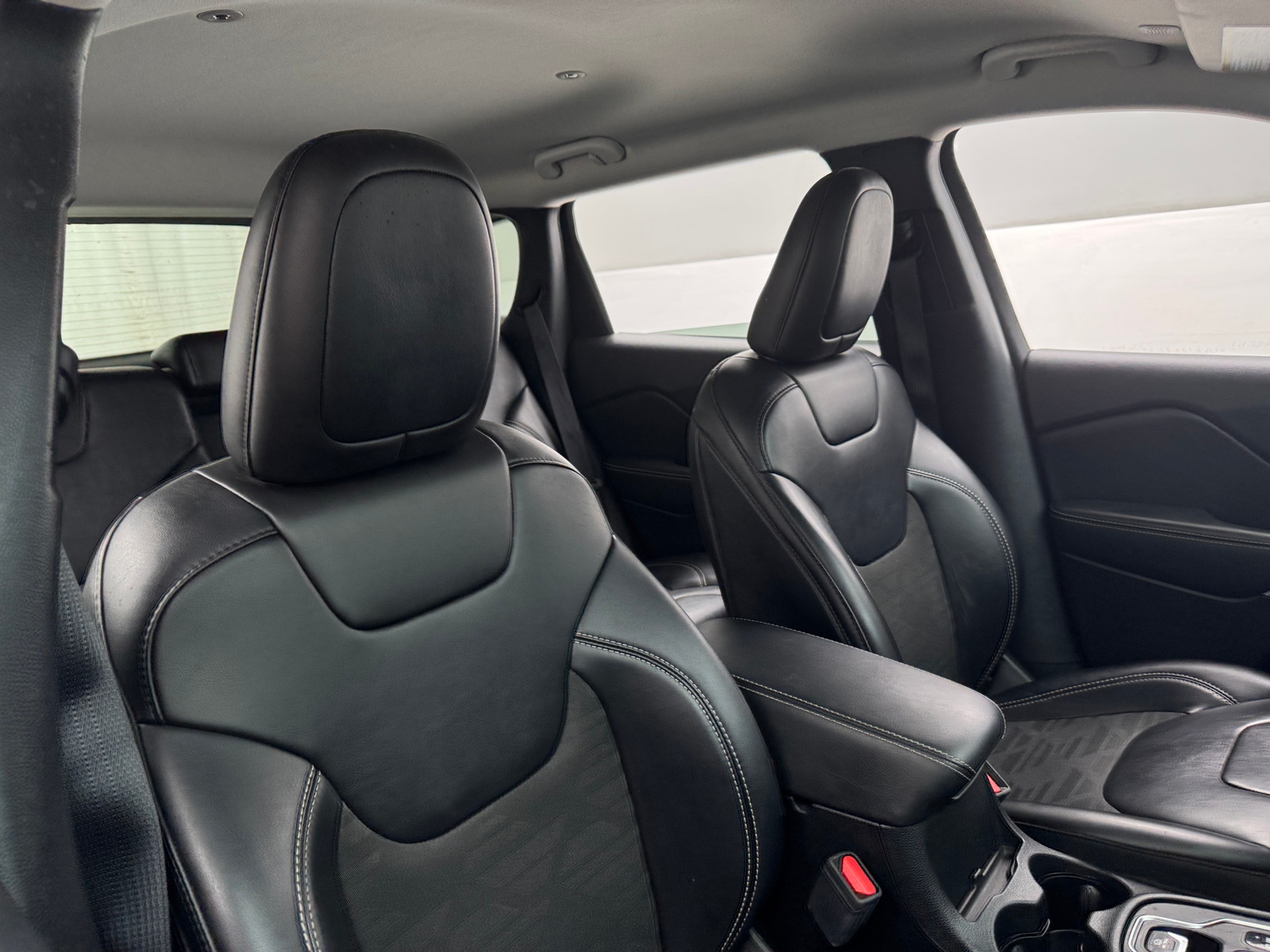 Thumbnail: 2022 Jeep Cherokee - 2