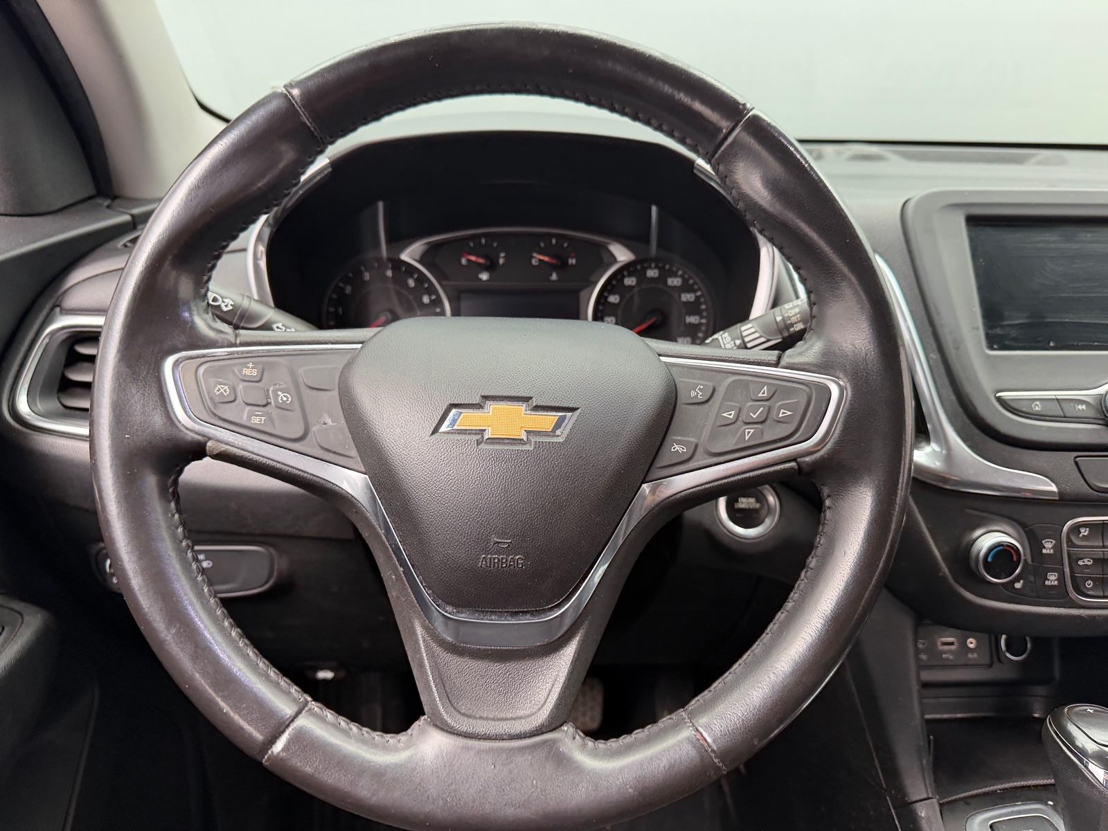 Thumbnail: 2019 Chevrolet Equinox - 5