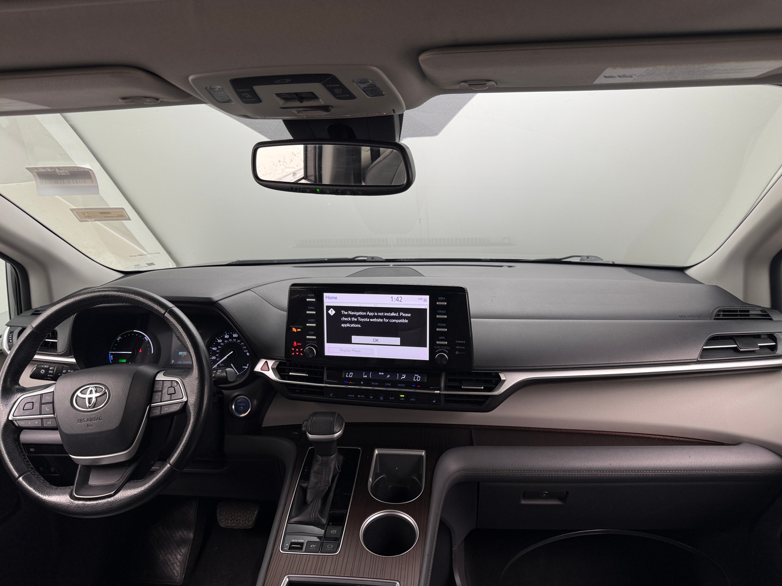 Thumbnail: 2021 Toyota Sienna - 3