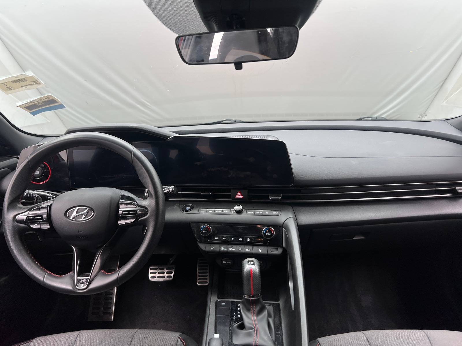 Thumbnail: 2023 Hyundai Elantra - 3